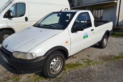 FIAT Strada 1.9 diesel Pick up, Anno 2002, KM 253000 - main picture