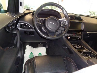 Jaguar F Pace 2.0d 180 CV AWD aut. Prestige, Anno 2017, KM 69433 - main picture
