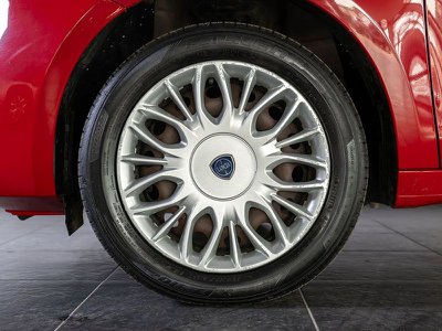 Lancia Ypsilon 1.2 69 CV 5 porte Silver, Anno 2016, KM 114247 - main picture