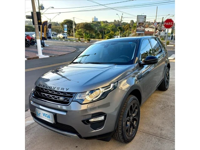 Land Rover Discovery Sport 2.0 TD4 HSE 4WD 2017 - main picture