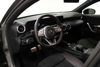 Toyota C HR 1.8 Hybrid E CVT Trend, Anno 2018, KM 99900 - main picture