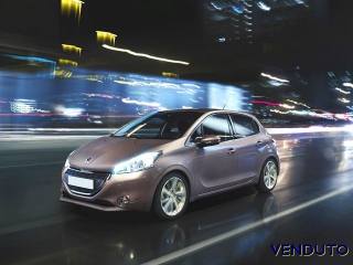 Peugeot 208 BlueHDi 100 Stop&Start 5 porte Active, Anno 2020, KM - main picture
