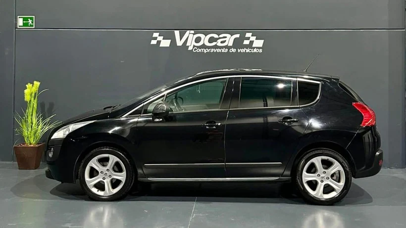 PEUGEOT 3008 1.6 BlueHDi Style 120 - main picture