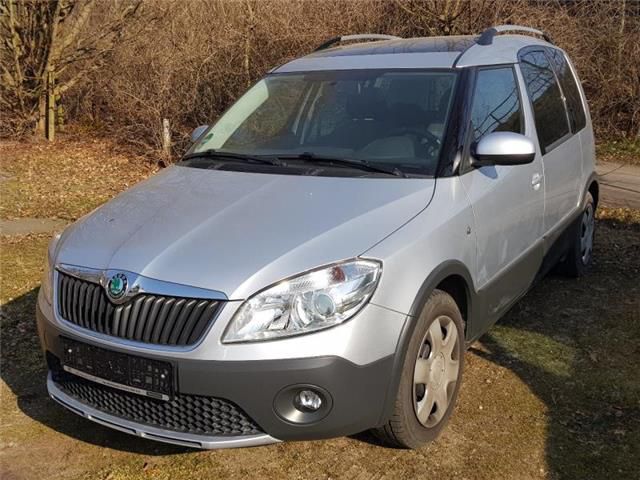 Skoda Roomster 1.2 TSI Scout - main picture