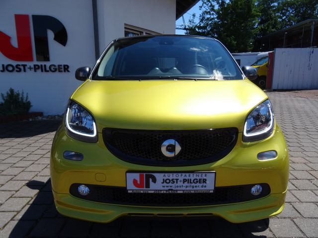 Smart ForTwo CABRIO prime/tailor made Color-Paket/JBL - main picture