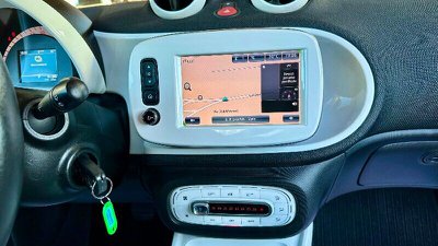 smart fortwo fortwo electric drive Greenflash Edition, Anno 2017 - main picture