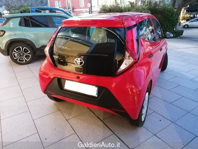 Toyota Aygo 5p 1.0 x business 72cv, Anno 2021, KM 74110 - main picture