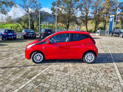 Toyota Aygo Connect 1.0 VVT i 72 CV 5 porte x play, Anno 2021, K - main picture