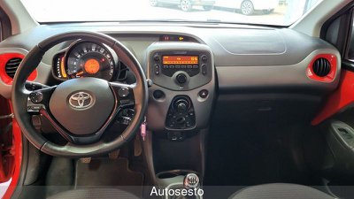 Toyota Aygo Connect 1.0 VVT i 72 CV 5 porte x cool, Anno 2021, K - main picture