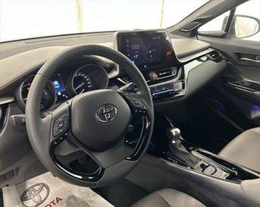 Toyota Aygo X 1.0 VVT i 72 CV 5 porte Lounge, Anno 2022, KM 2710 - main picture