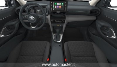 Toyota Yaris Cross 1.5 Hybrid 5p. E CVT Active, Anno 2024, KM 0 - main picture