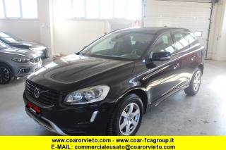 VOLVO XC60 D4 AWD Geartronic Momentum (rif. 20278557), Anno 2016 - main picture