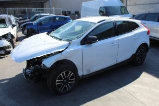 VOLVO V40 Cross Country D2 Geartronic Kinetic (rif. 20597874), A - main picture