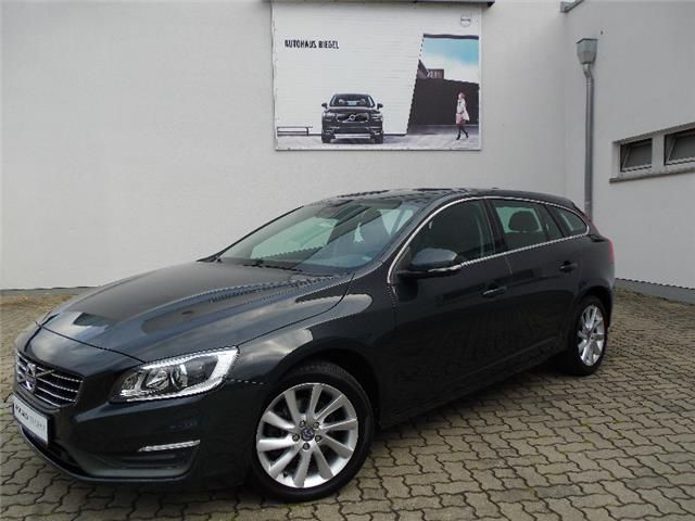 Volvo V60 D5 Geartronic Momentum R-Design - main picture