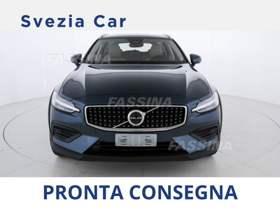 Volvo V60 Cross Country N. Plus B4 AWD AUT, Anno 2024, KM 0 - main picture