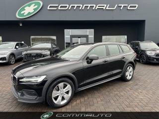 VOLVO V40 Cross Country D2 Summum 120 CV (rif. 20547418), Anno - main picture