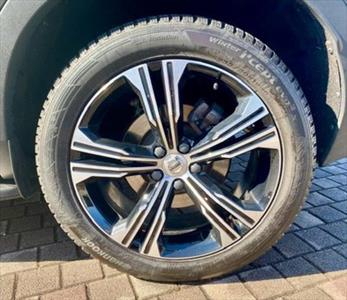 Volvo XC40 2.0 d3 Momentum awd geartronic, Anno 2018, KM 121016 - main picture
