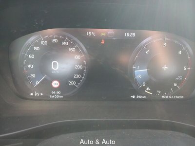 Volvo XC40 2.0 d3 Momentum my20, Anno 2018, KM 95000 - main picture