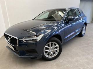 Volvo XC40 D4 AWD Geartronic Momentum, Anno 2018, KM 293256 - main picture
